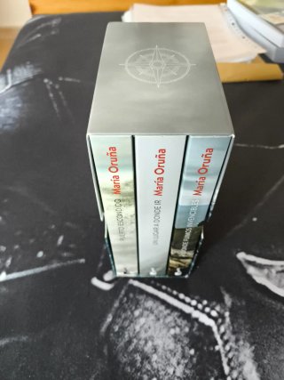 Estuche libros misterio novela negra