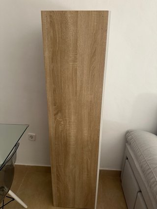 Mueble de salón blanco