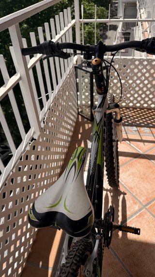 Bicicleta Boulder MTB HARD TAIL.