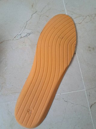 Zapatos Comfeet Dorados Mujer