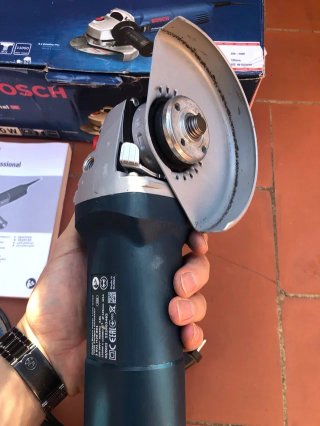 Radial Bosch GWS 1000W Profesional