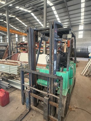 Carretilla elevadora Mitsubishi 14