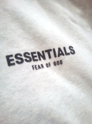 Sudadera ESSENTIALS Gris