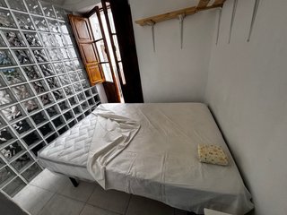 Se alquila piso en ALCOY de una habitación
