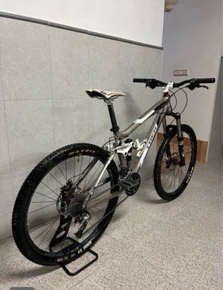 Bicicleta Trek Fuel EX 9 – Talla M – 27,5”