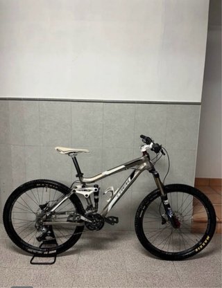Bicicleta Trek Fuel EX 9 – Talla M – 27,5”