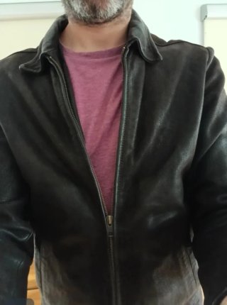 Cazadora cuero auténtico Pepe Jeans. Talla M