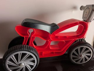 Bicicleta de niño roja