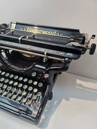 Máquina de Escribir Underwood 3-14