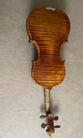 Violín Antonius Stradivarius Cremoenfis