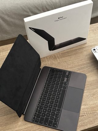 iPad Pro 13 M4 256GB + Pencil + Teclado