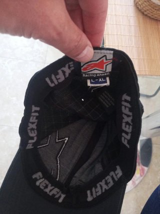 Lote 3 Gorras Nike,  Reebok y Alpinestars