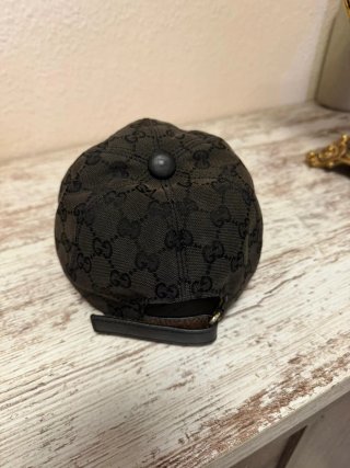 Gorra Gucci GG Negra y Marrón