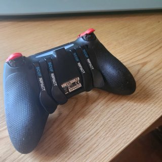 Mando SCUF Impact Negro y Rojo