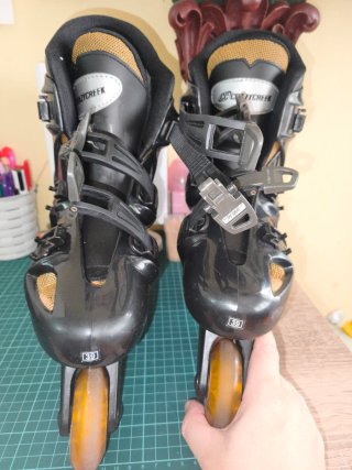 Patines en línea Crazy Creek Talla 39 Negros