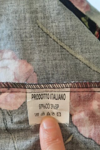 Vestito tubino donna nero con fiori rossi