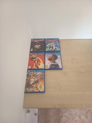 ¡PS4 CON 6 JUEGOS!