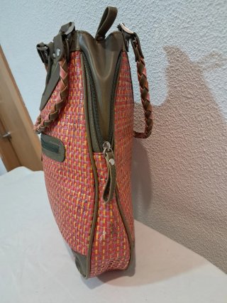 Bolso Hobo Trenzado Multicolor Sotrina