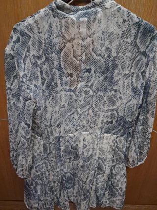 Vestido Zara estampado serpiente talla M