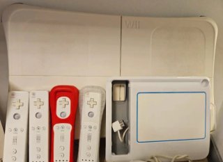 Nintendo Wii + 15 Juegos + Wii Fit
