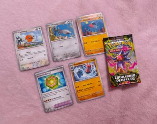 Cartas Pokémon Equilibrio Perfecto TCG JCC