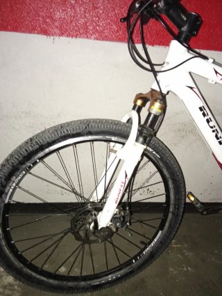 Bicicleta de montaña RUNFIT -rueda trasera nueva