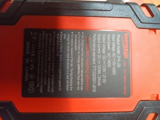 Cargador Batería Coche 12V/24V 8A/4A