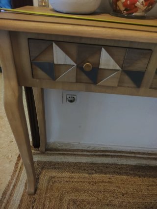 Mueble recibidor madera y yute sin usar