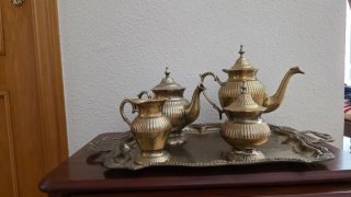 Juego té vintage labrado con bandeja