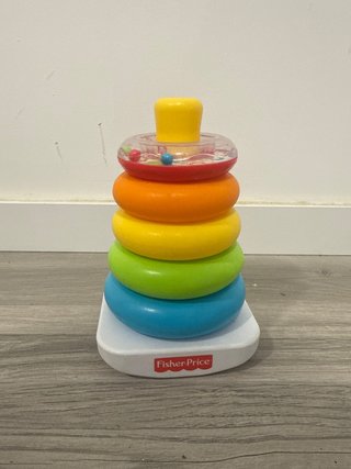 Pirámide apilable Fisher-Price para bebé