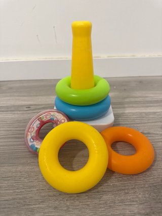Pirámide apilable Fisher-Price para bebé