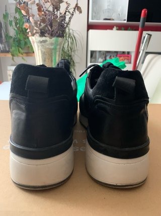 Zapatillas marca Carmela