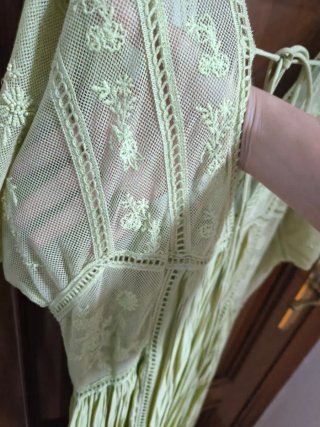 Vestido largo verde Zara encaje