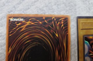 Carte Yu-Gi-Oh! Mago Nero e Gamba Sx del Proibito