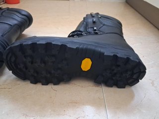 Botas de seguridad FAL Gore-Tex negras