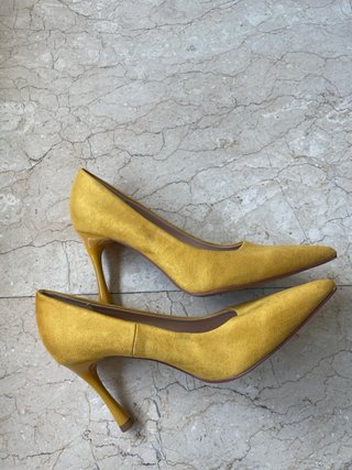 Zapatos Zara Trafaluc Talla 36 Mostaza