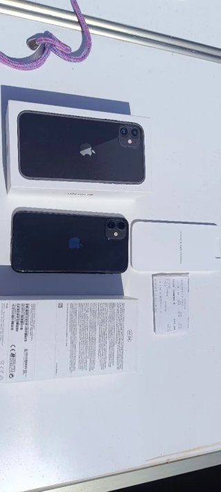 iPhone 11 64GB Nero