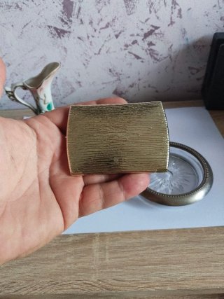 4 Antichi Oggetti Decorativi