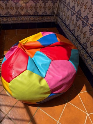 Puff Balón Multicolor Piel Sintética
