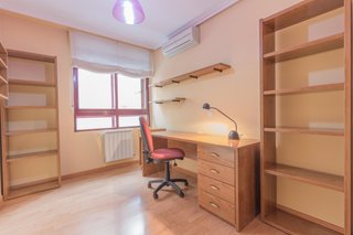 Oportunidad: Mobiliario de estudio completo