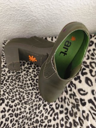 ART Botín Talla 38 Cuero Verde Oliva
