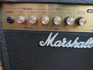 Amplificador Marshall Valvestate VS15