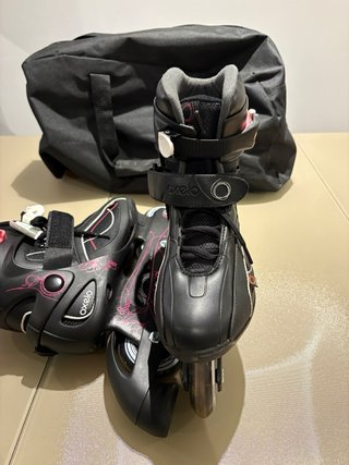 Patines en línea Oxelo negros y rosas. Núm 39-40