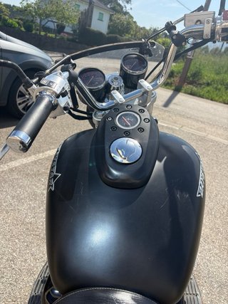 Daelim VL125F Cruiser Negra