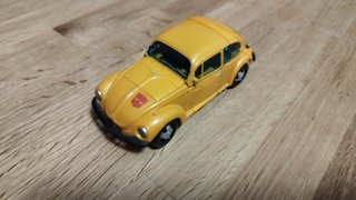Transformers Netflix WFC Autobot Bumblebee