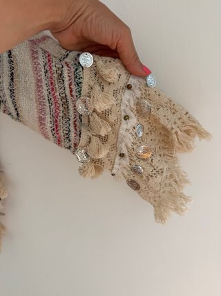 Chaqueta de punto étnica con flecos