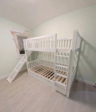 Litera infantil con tobogán y cama nido