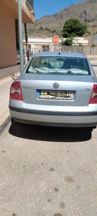 Volkswagen Passat 2003
