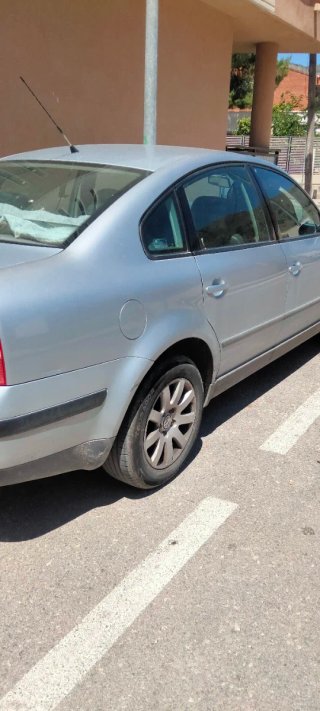Volkswagen Passat 2003