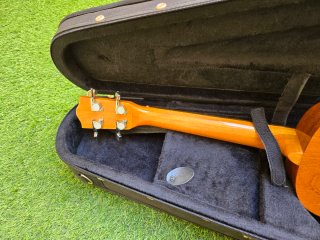 Ukulele tenor Mahi Mahi regolato da ukecosas